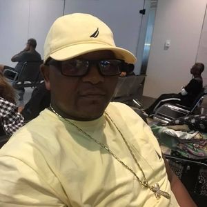 Meet your Posher, Corey